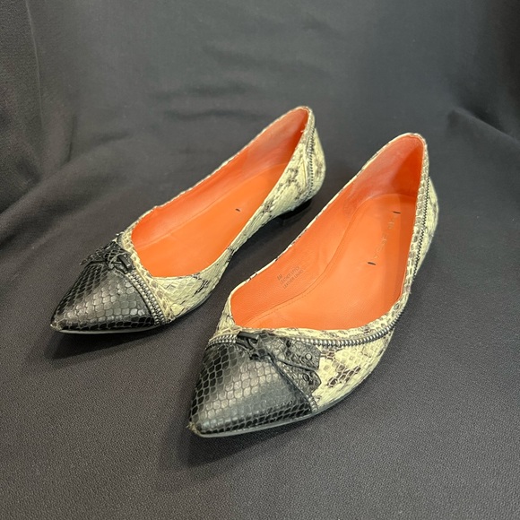 Via Spiga Dottie Womens Size 8M Snakeskin Pointed-Toe Flat - Picture 16 of 16